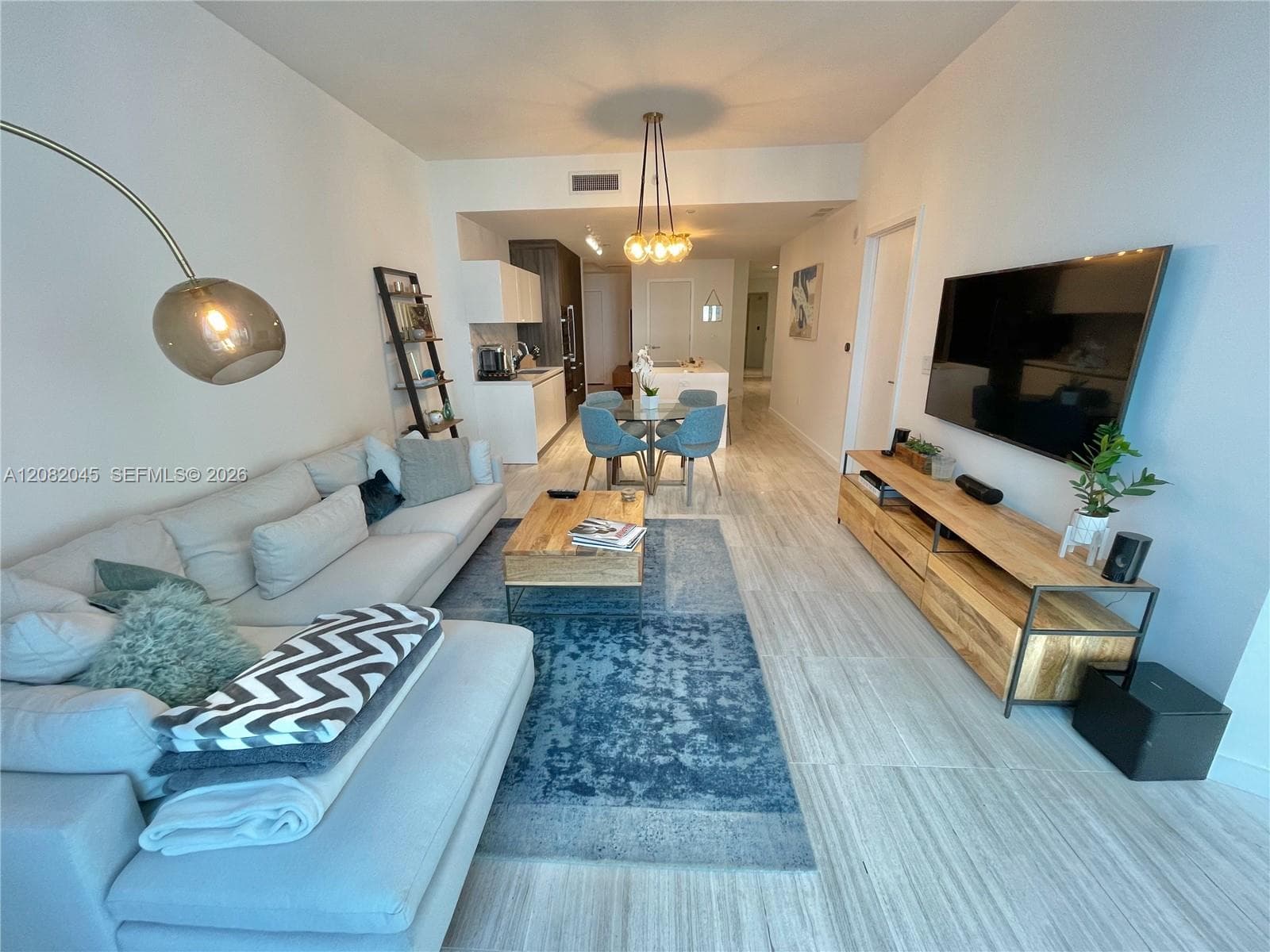 851 NE 1st Ave # 2605, Miami, FL 33132 photo 8