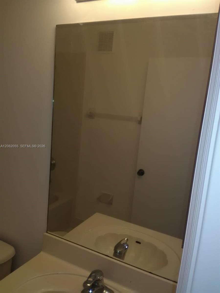 2910 SE 13th Rd # 204-44, Homestead, FL 33035 photo 9