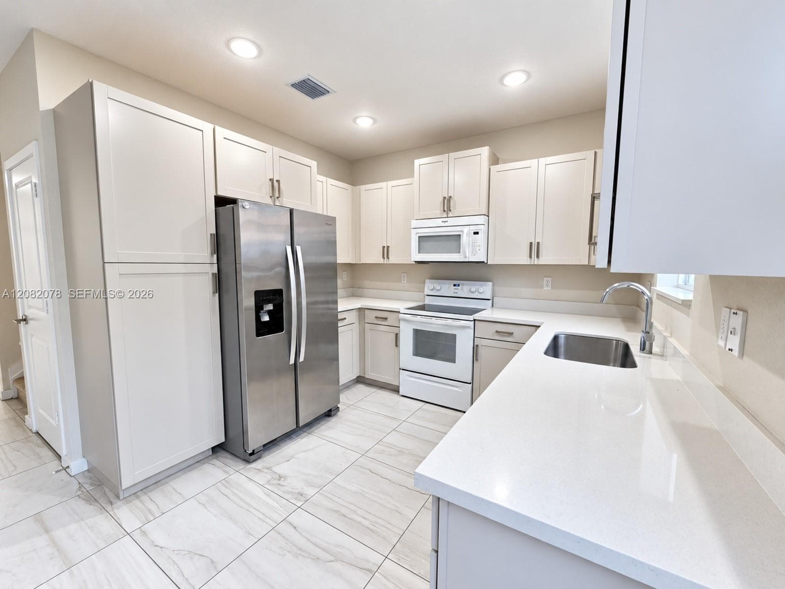 2419 SE 11th St, Homestead, FL 33035 photo 8