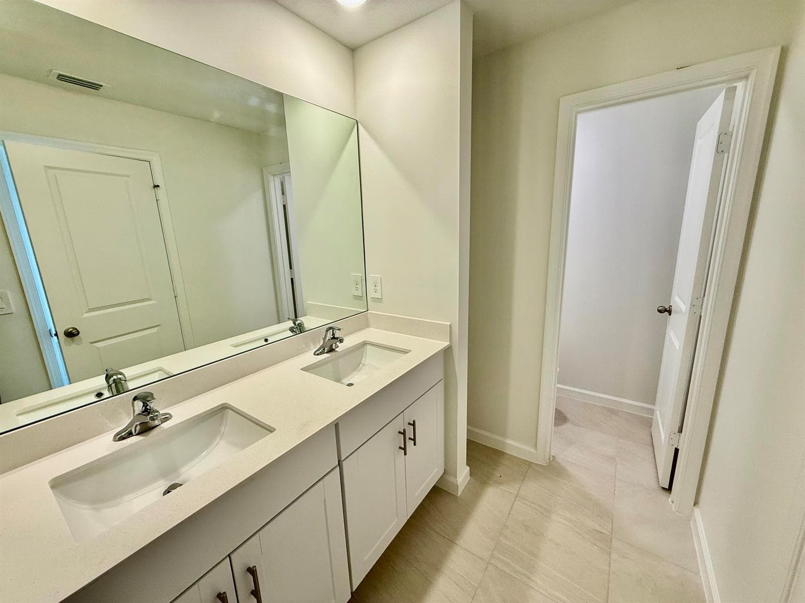 655 Salisbury Circle, Fort Pierce, FL 34982 photo 11