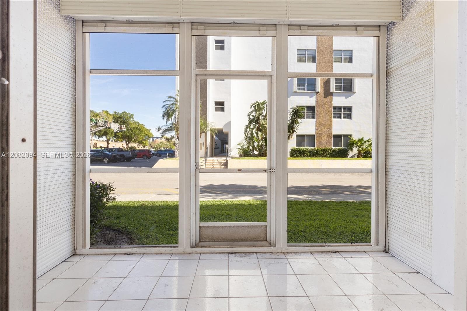 3040 NE 16th Ave # 104, Oakland Park, FL 33334 photo 12