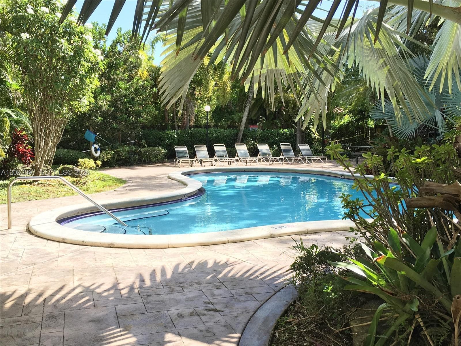 6904 N Kendall Dr # F405, Pinecrest, FL 33156 photo 2