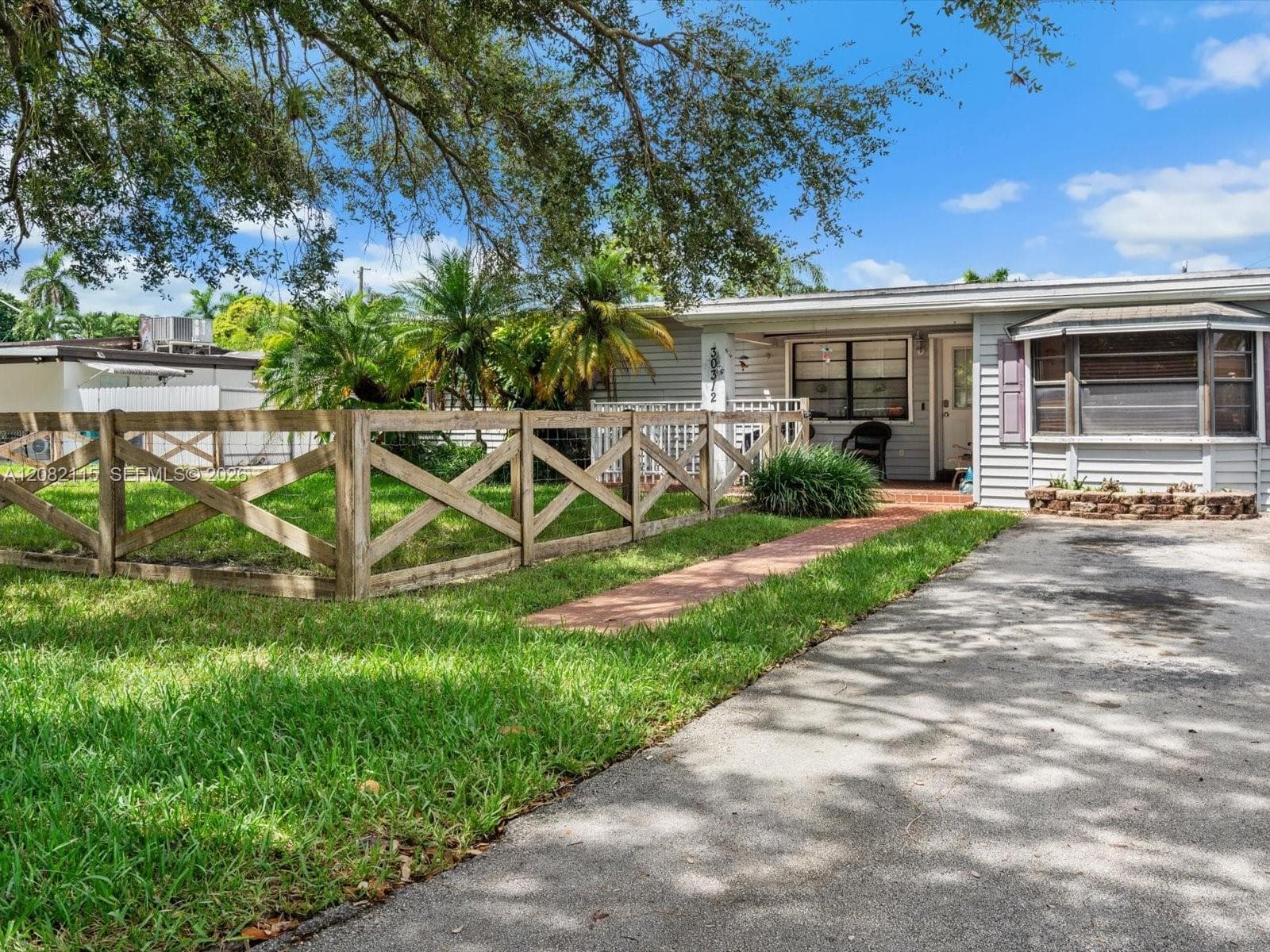 30312 SW 172nd Ave, Homestead, FL 33030 photo 2