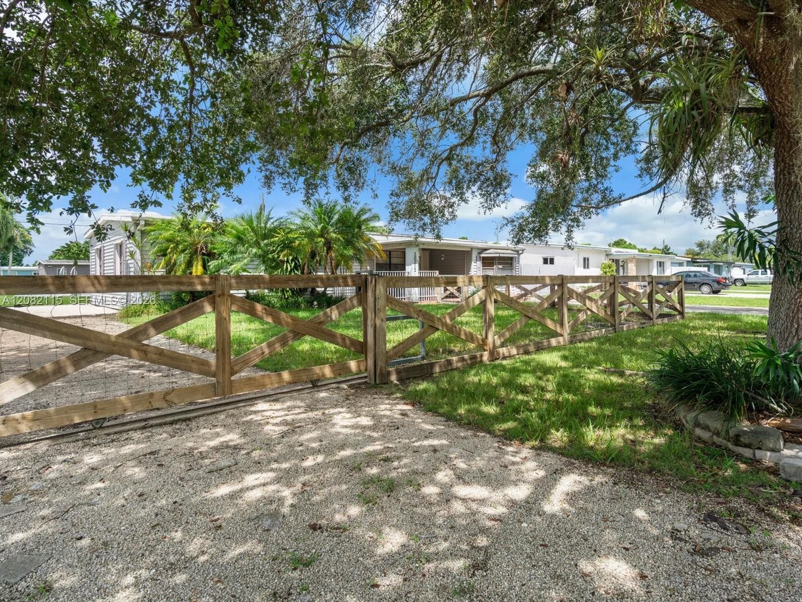 30312 SW 172nd Ave, Homestead, FL 33030 photo 5