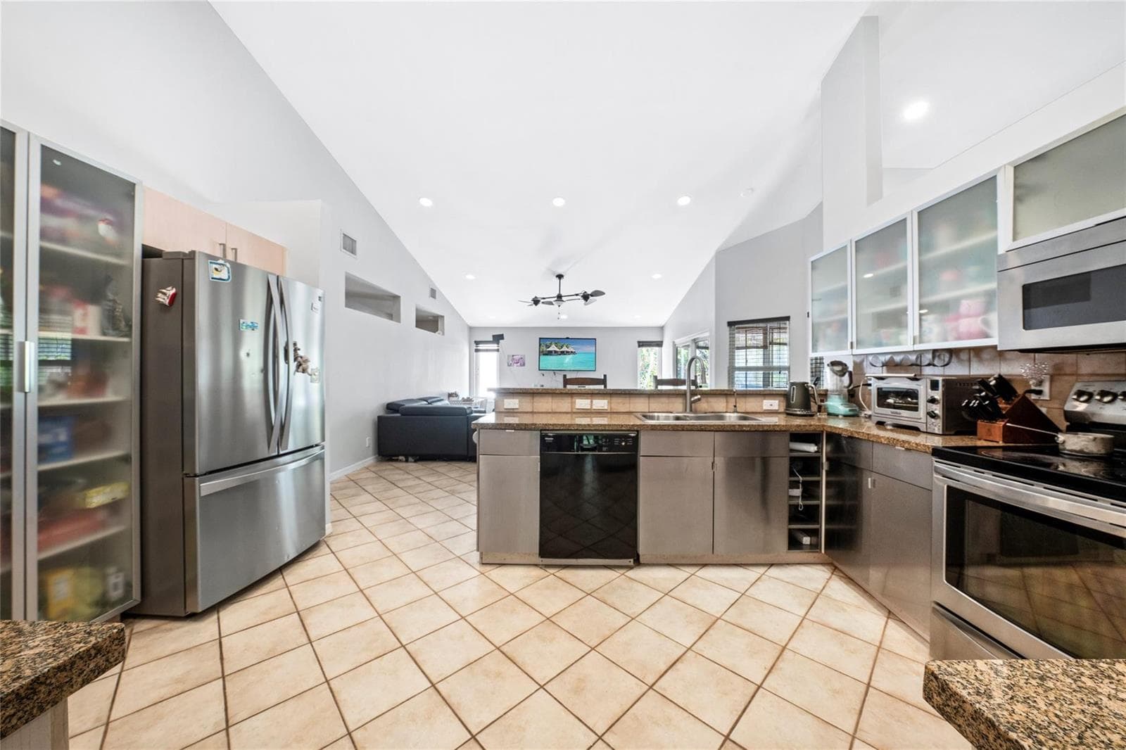 14463 SW 16TH Court, Davie, FL 33325 photo 12