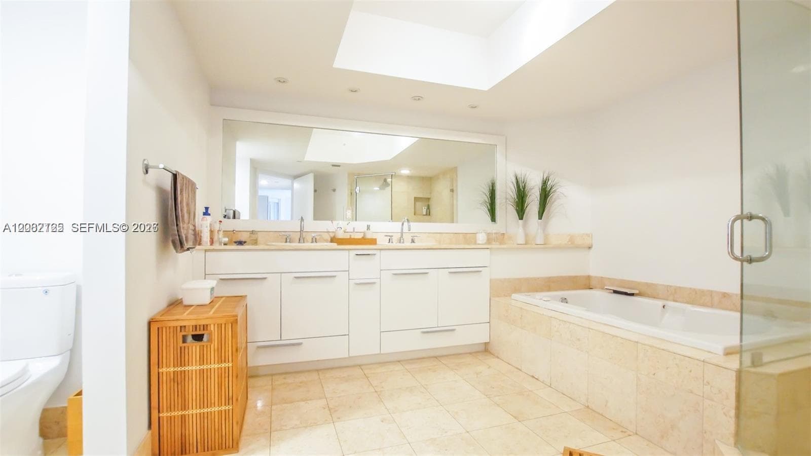 21055 Yacht Club Dr # 510, Aventura, FL 33180 photo 8