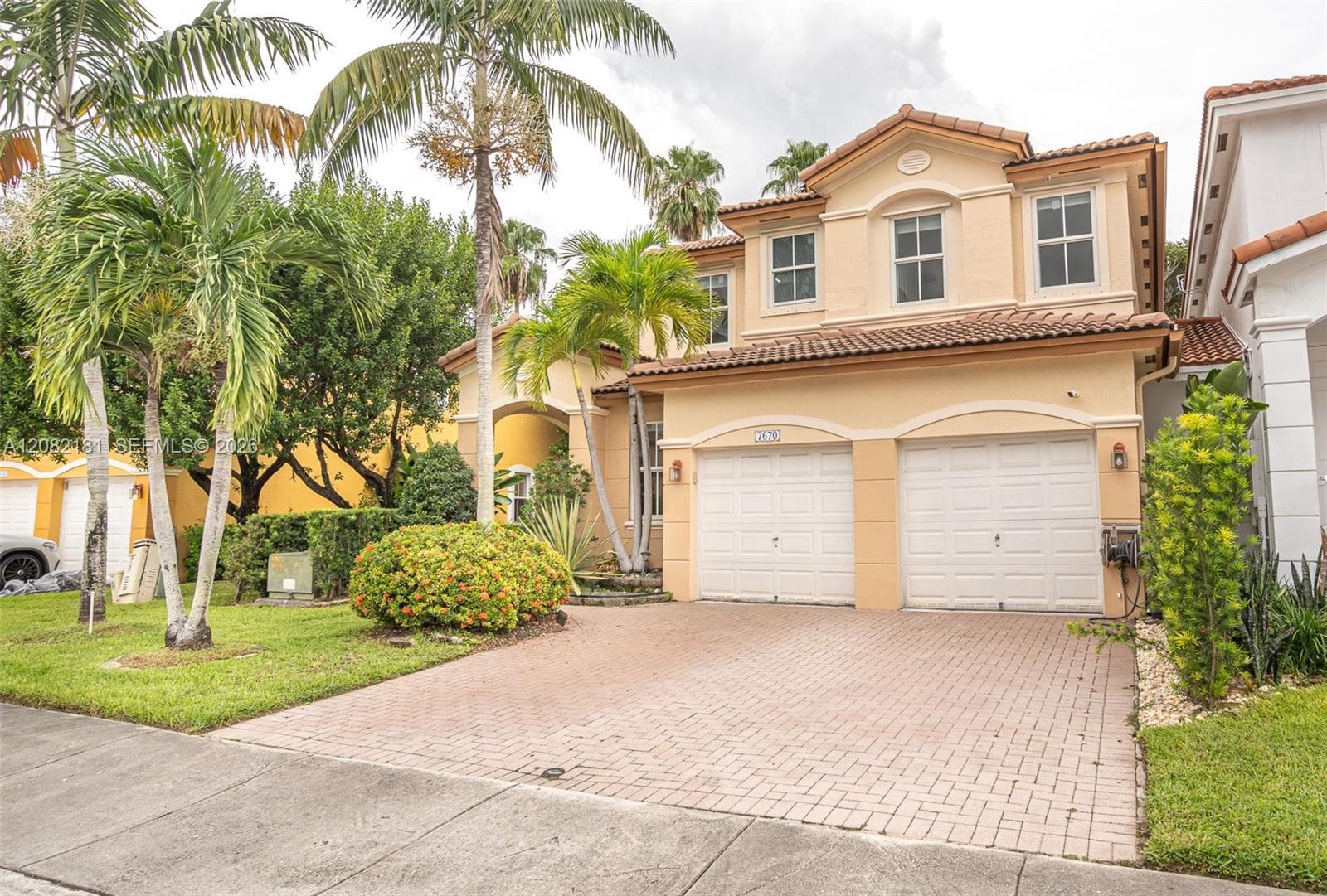 7670 NW 113th Path, Doral, FL 33178 photo 3