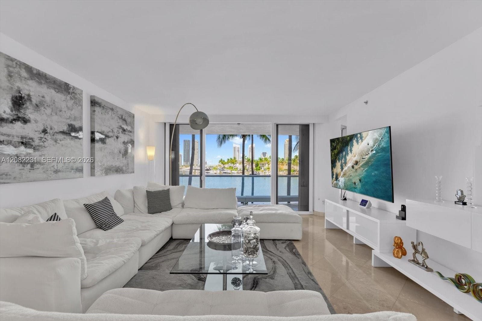7000 Island Blvd # L105, Aventura, FL 33160 photo 2
