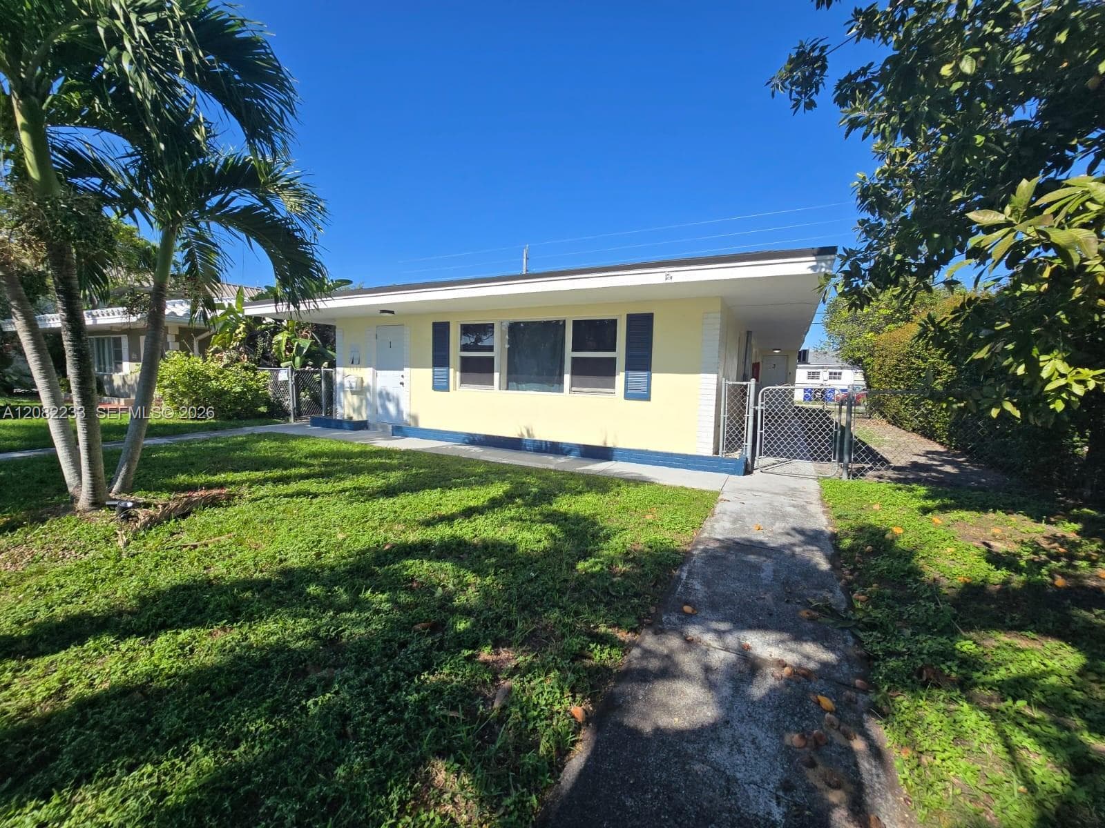 1945 NE 171st St # 1, North Miami Beach, FL 33162