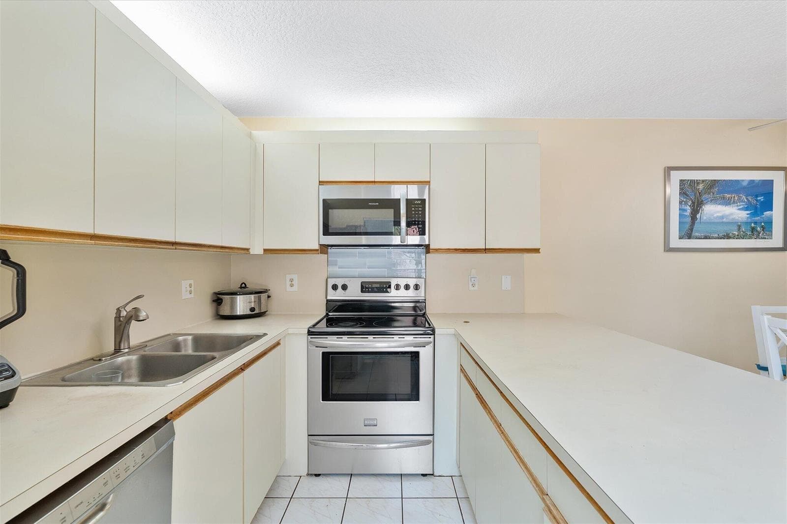 702 NW 98TH Circle, Plantation, FL 33324 photo 9
