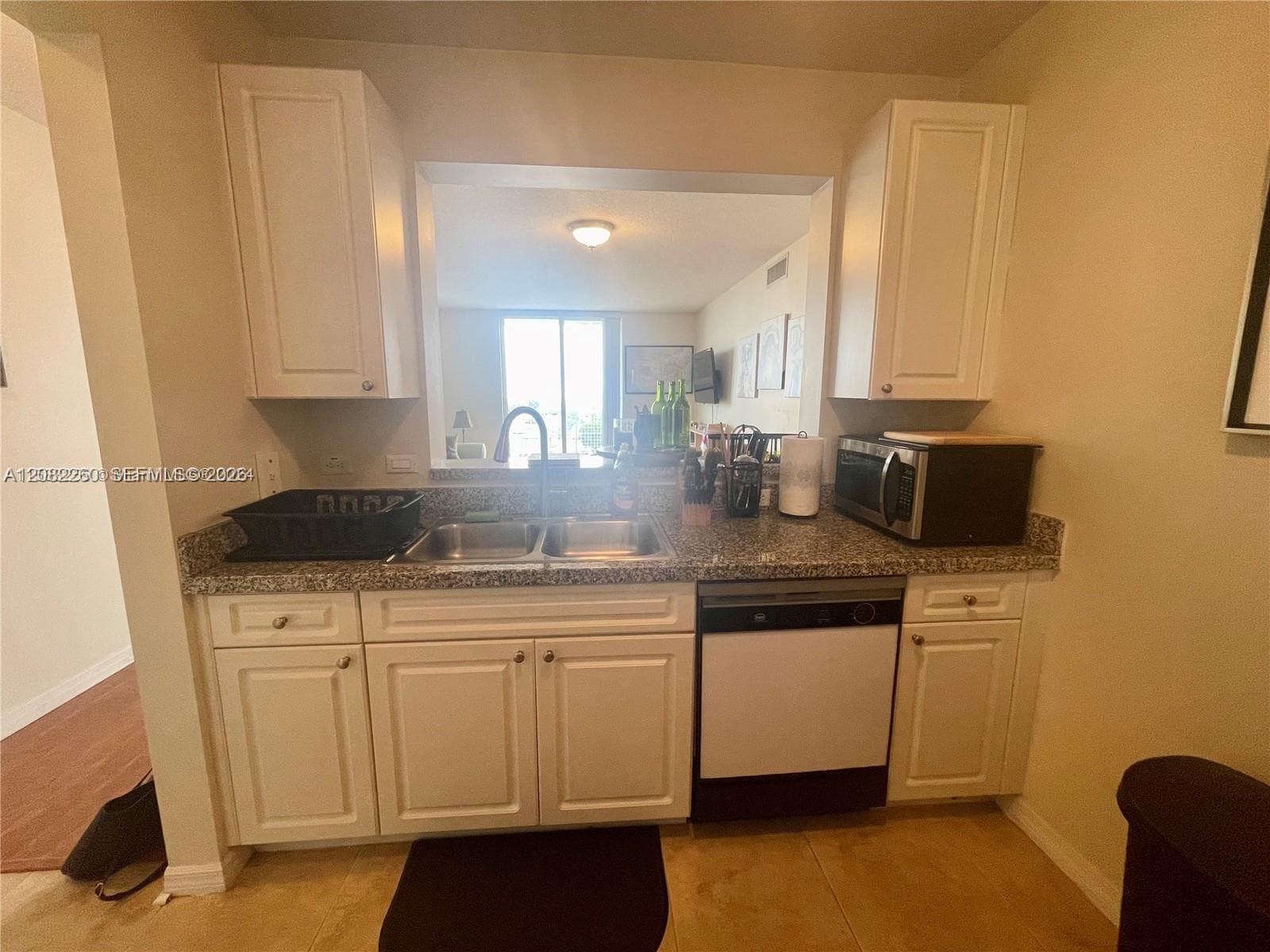 900 SW 8th St # 808, Miami, FL 33130 photo 8