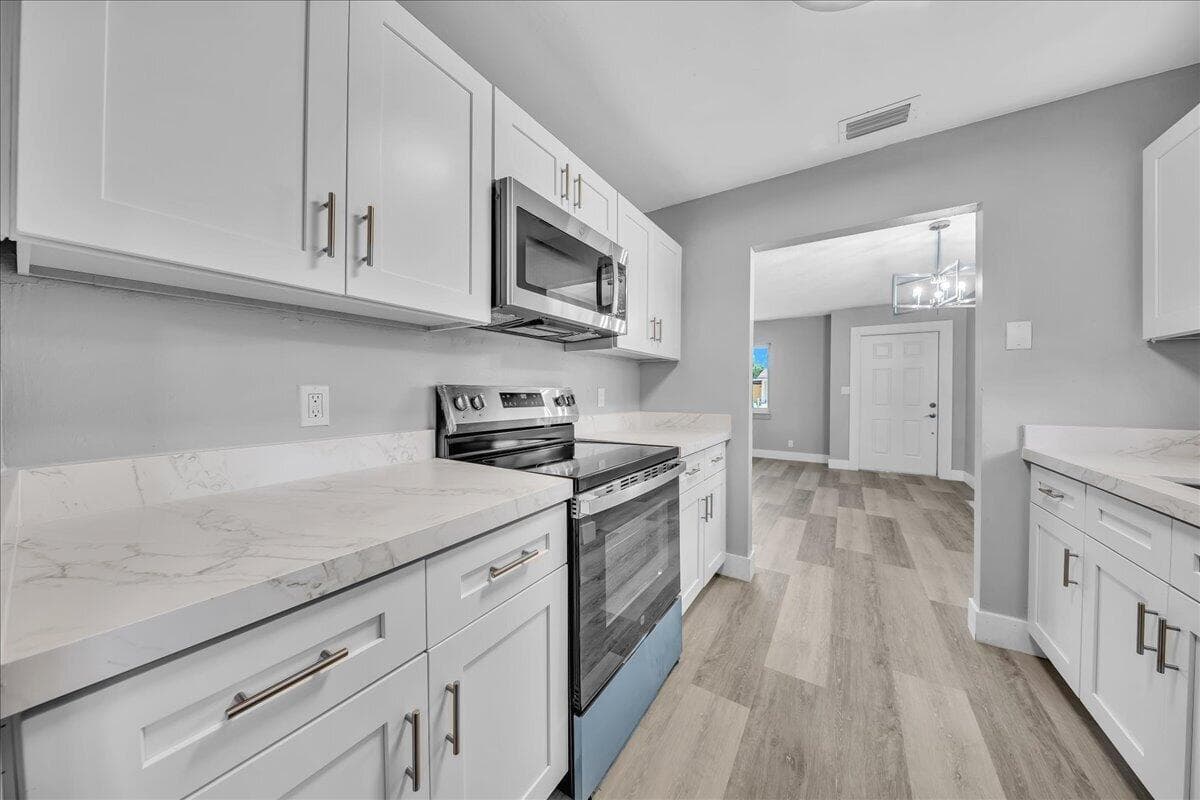 11 NE 28TH Court, Boynton Beach, FL 33435 photo 11