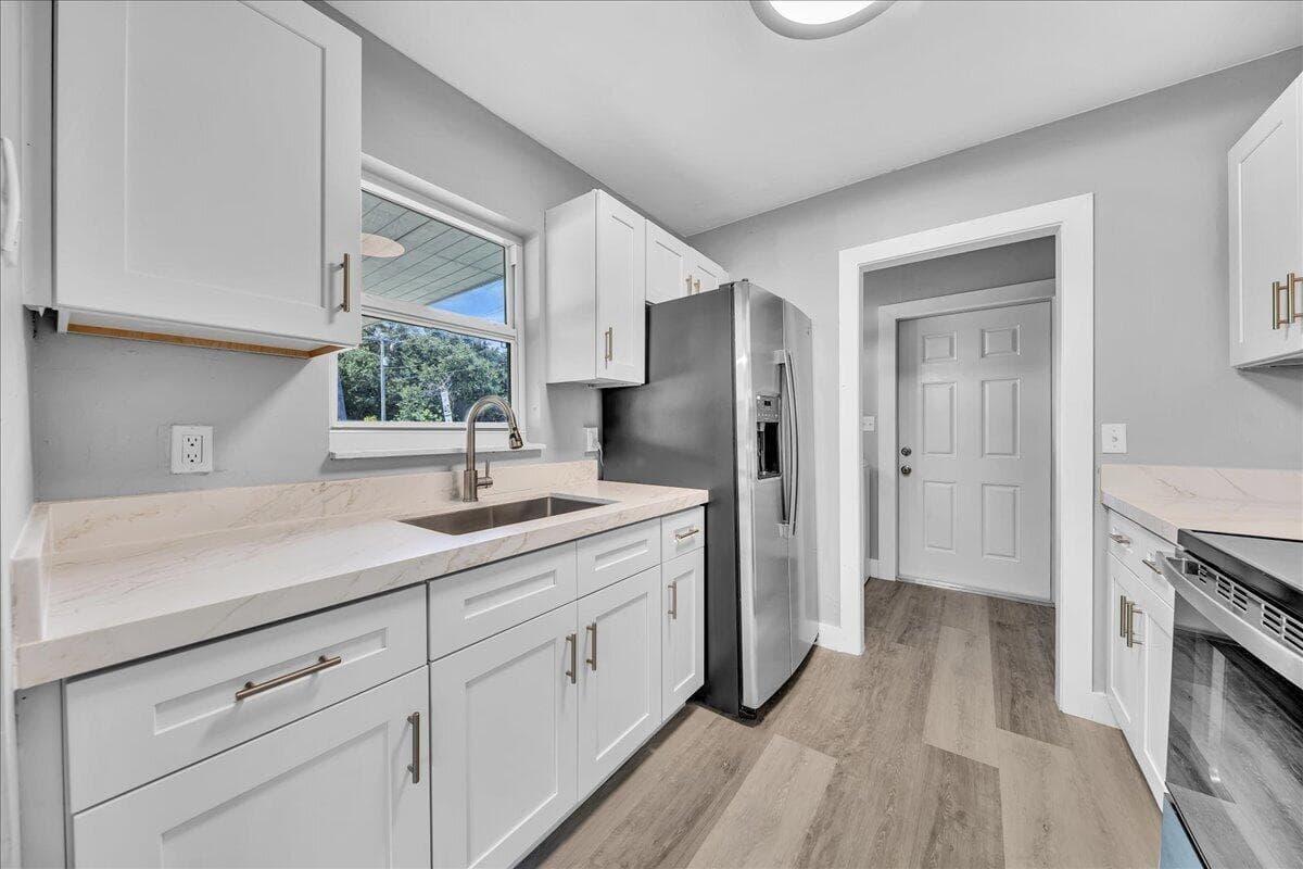 11 NE 28TH Court, Boynton Beach, FL 33435 photo 8