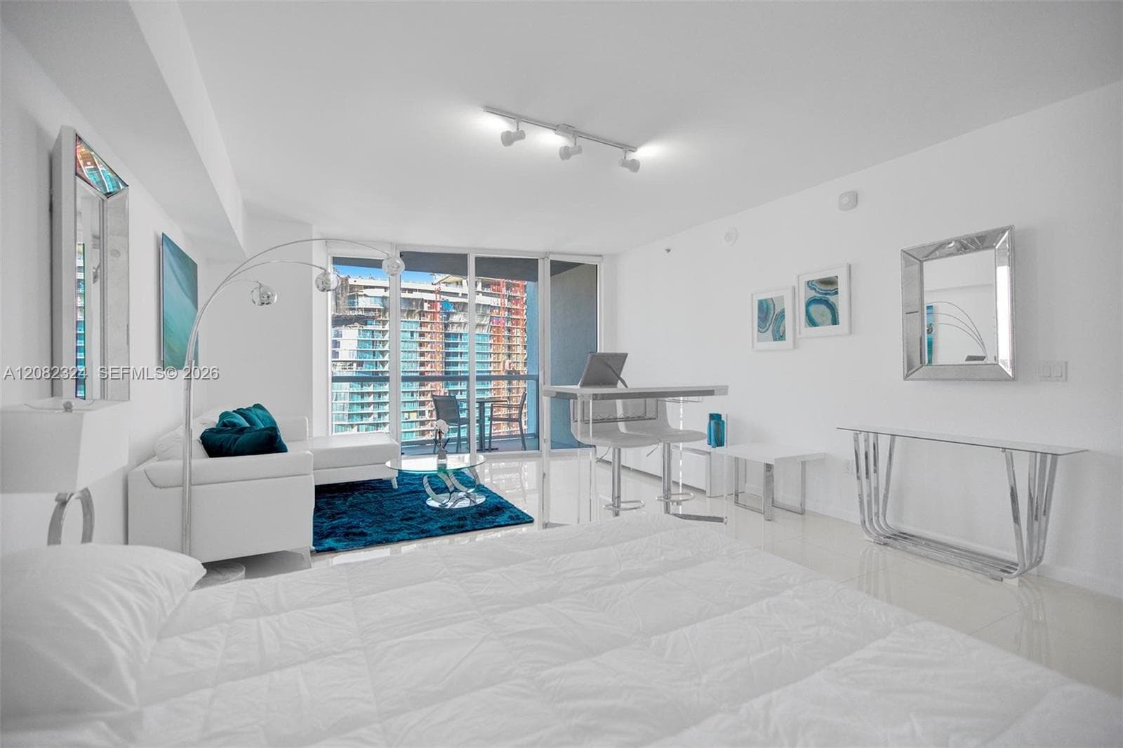 475 Brickell Ave # 5010, Miami, FL 33131 photo 3