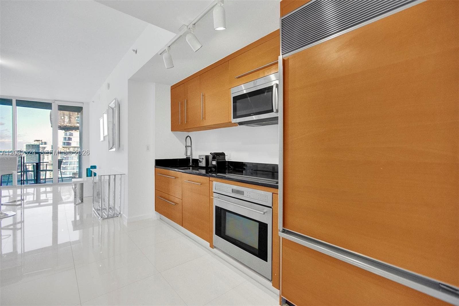 475 Brickell Ave # 5010, Miami, FL 33131 photo 5