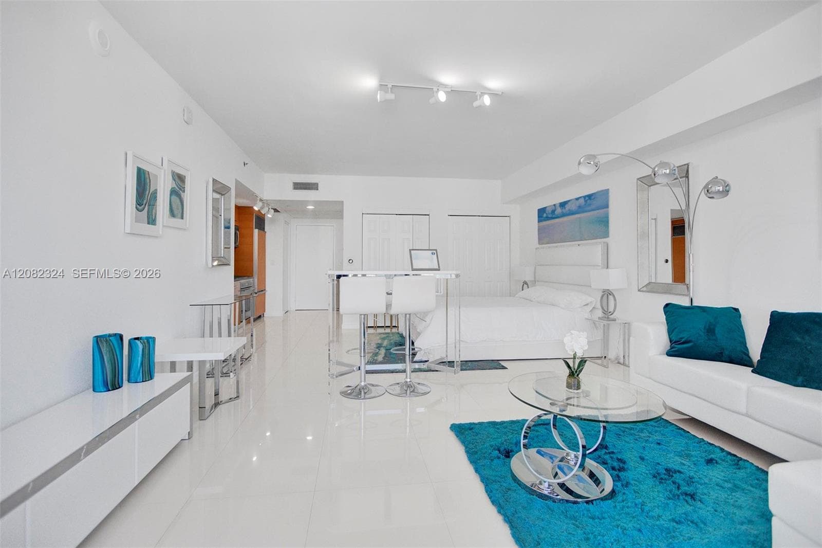 475 Brickell Ave # 5010, Miami, FL 33131 photo 10