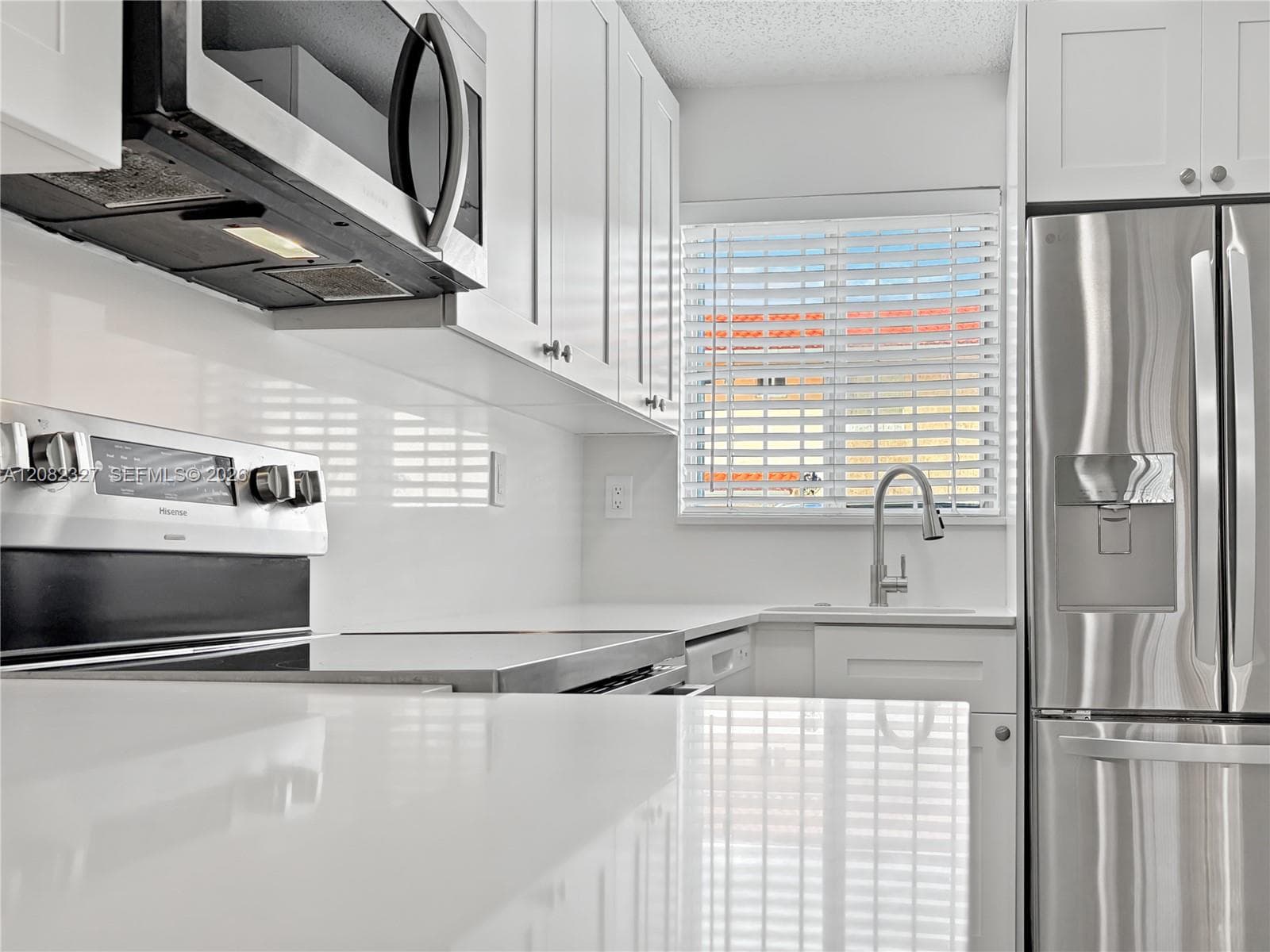 8055 NW 8th St # 3, Miami, FL 33126 photo 2