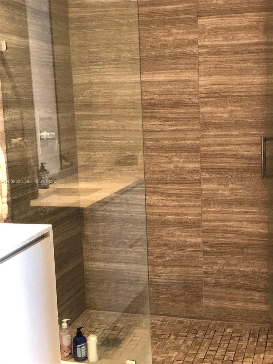 1010 Brickell Ave # 2302, Miami, FL 33131 photo 11