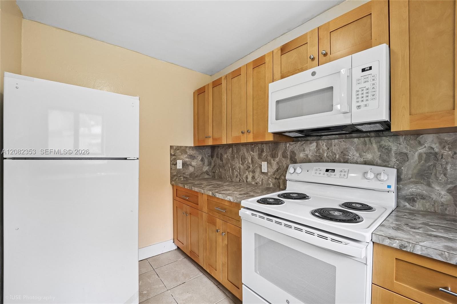 3471/3473 Plaza St, Miami, FL 33133 photo 3