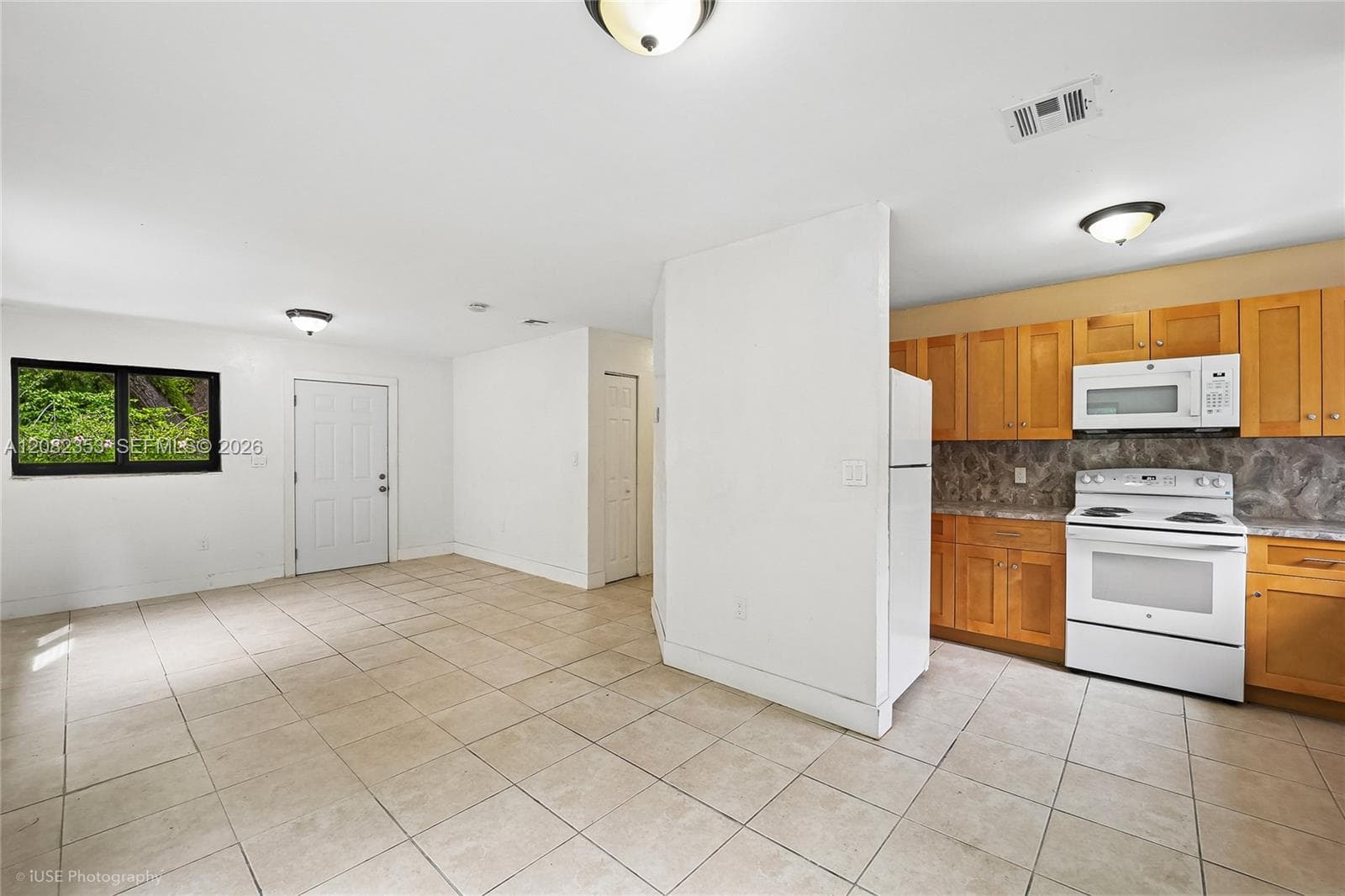3471/3473 Plaza St, Miami, FL 33133 photo 8