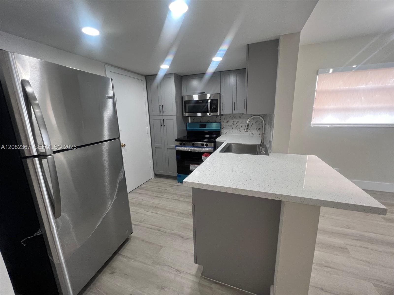 16801 NE 14th Ave # 311, Miami, FL 33162 photo 4