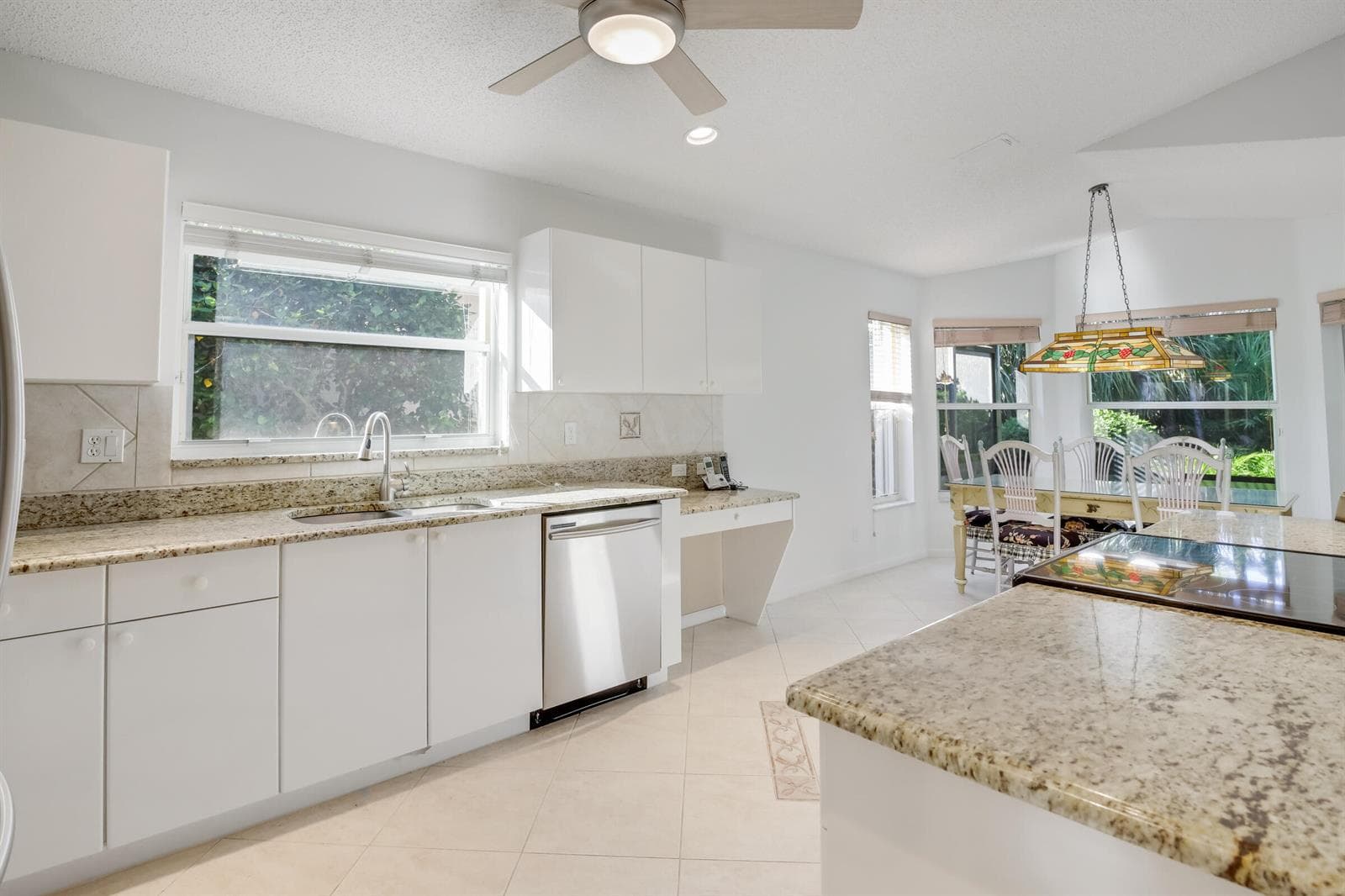 6519 LUCAYA Avenue, Boynton Beach, FL 33437 photo 10