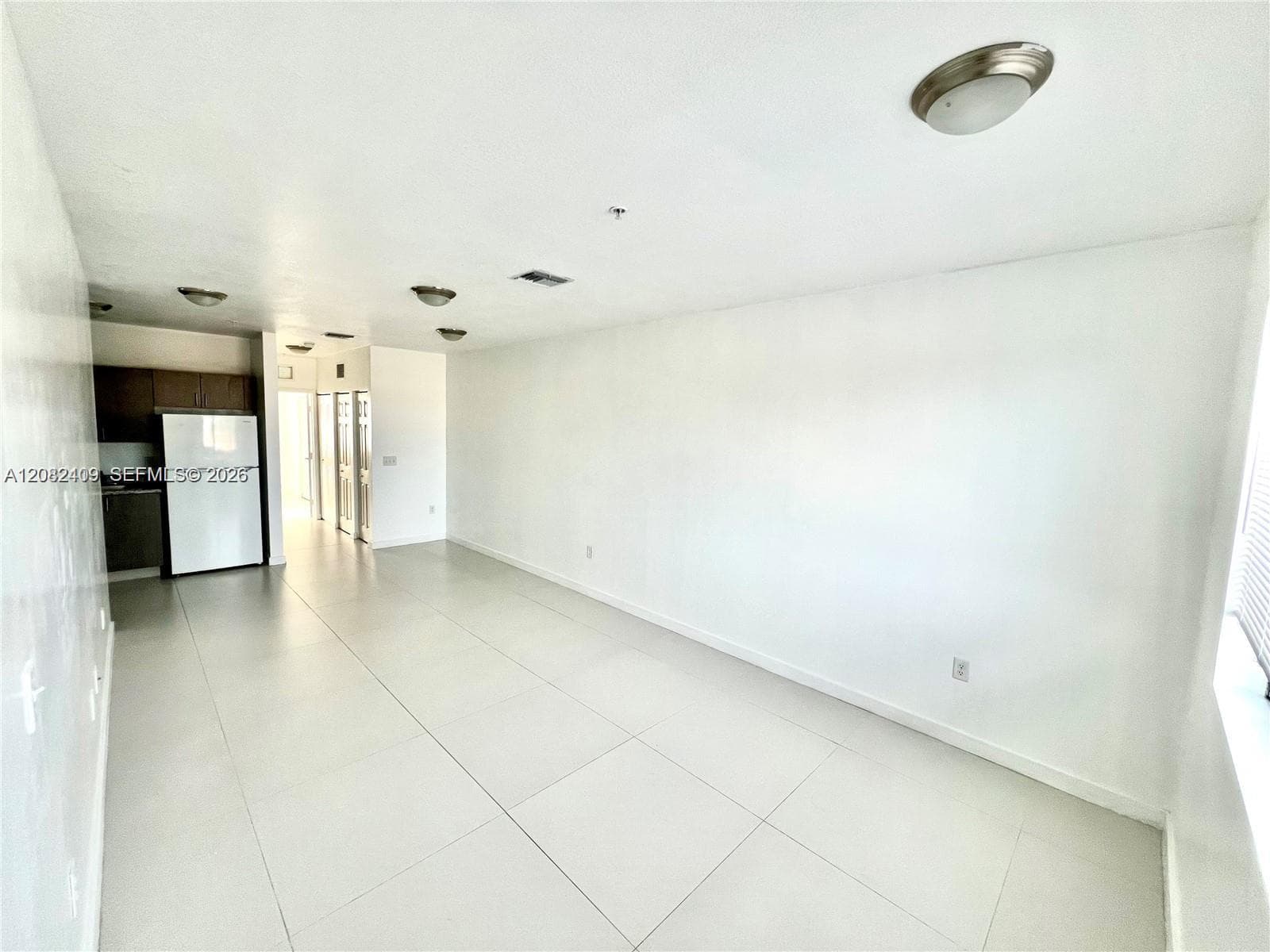 440 E 27th St # 206, Hialeah, FL 33013 photo 2