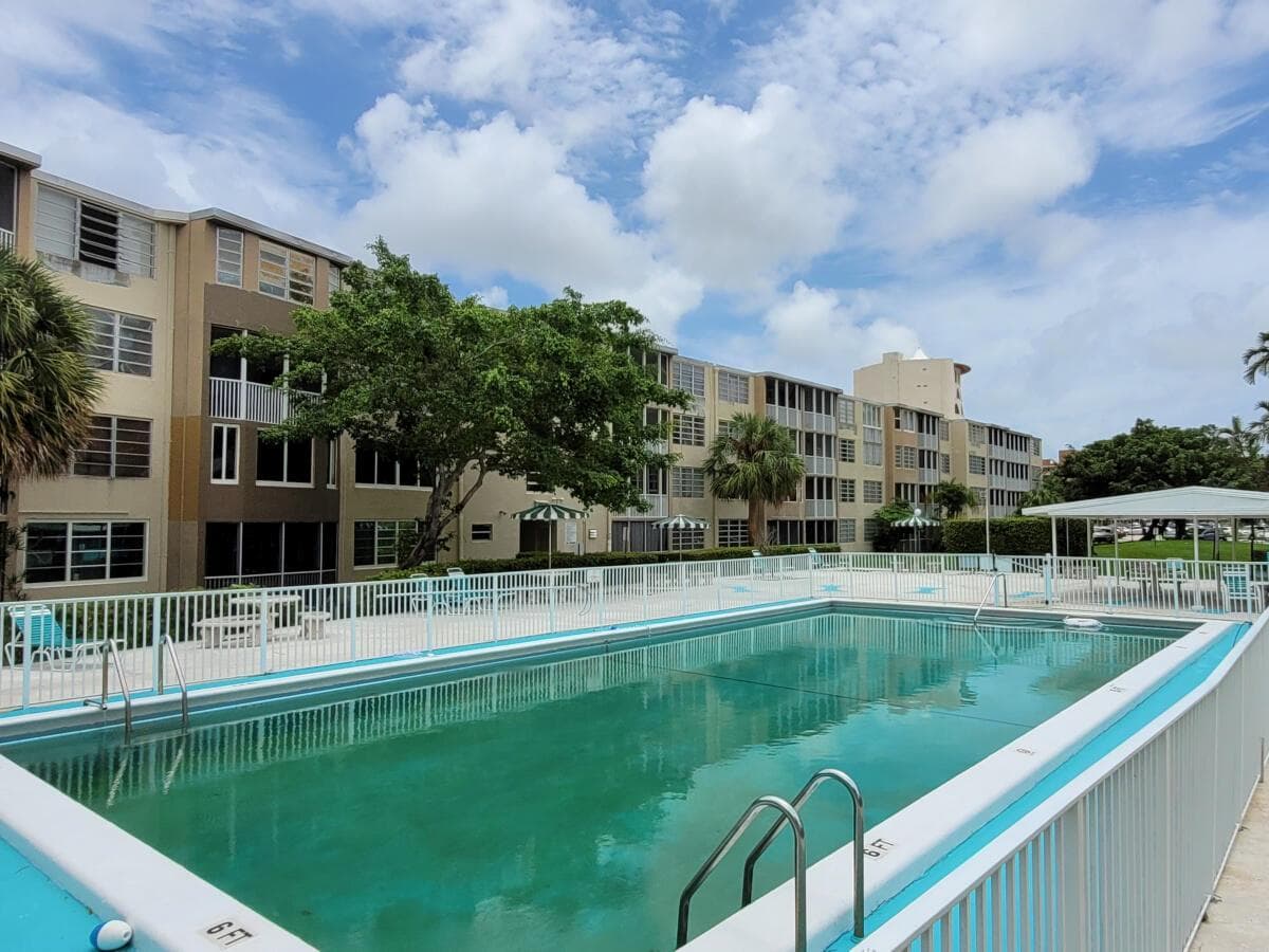 1660 NE 191ST Street # 308-1, Miami, FL 33179 photo 2