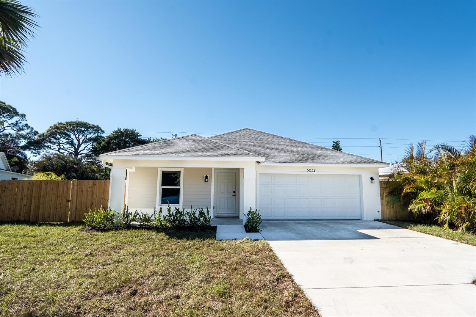 5232 SE 55TH Terrace, Stuart, FL 34997 photo 2