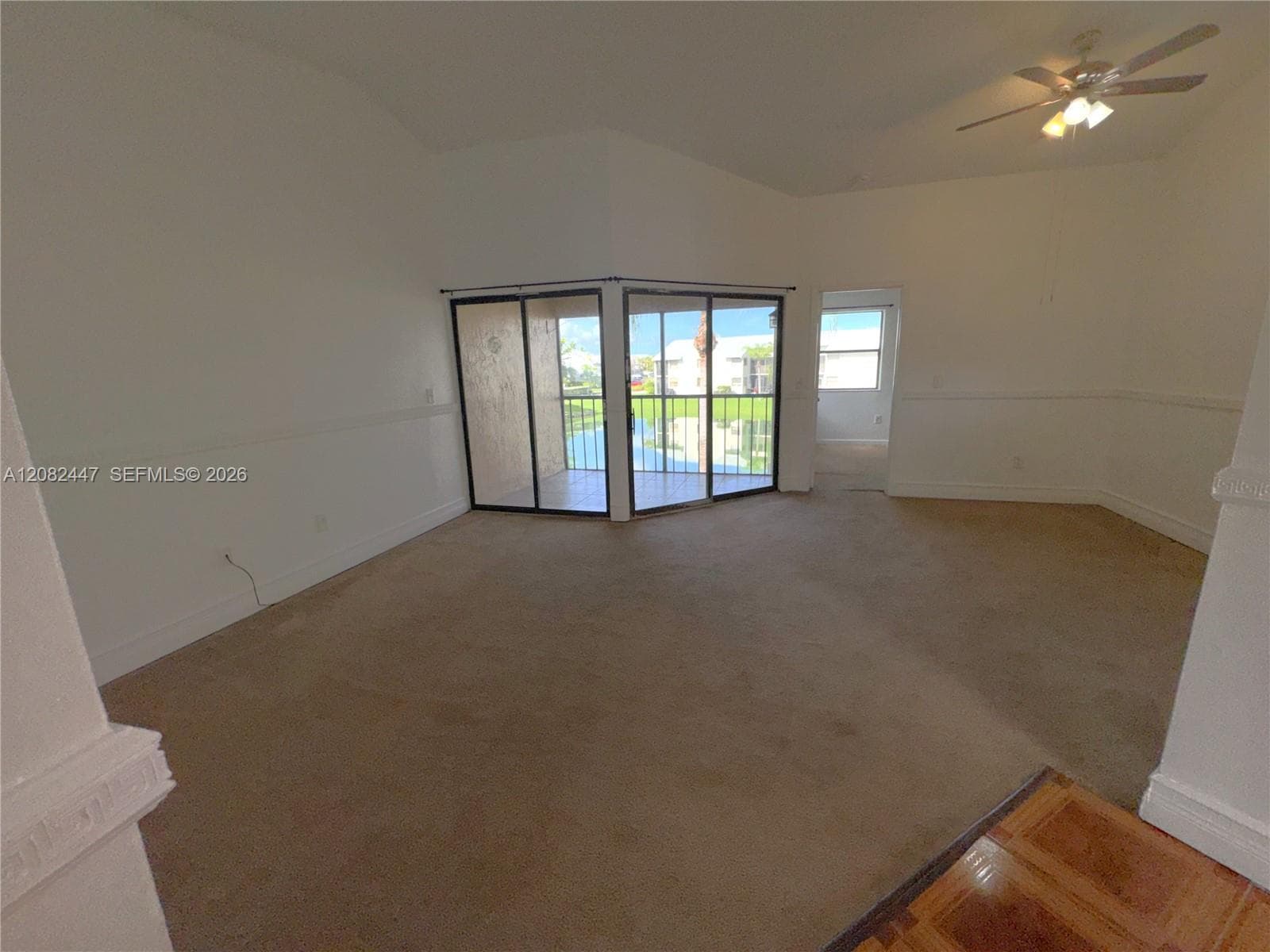 1190 Washington Cir # 1190E, Homestead, FL 33034 photo 3