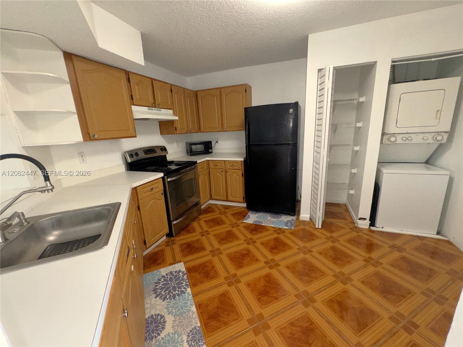 1190 Washington Cir # 1190E, Homestead, FL 33034 photo 4