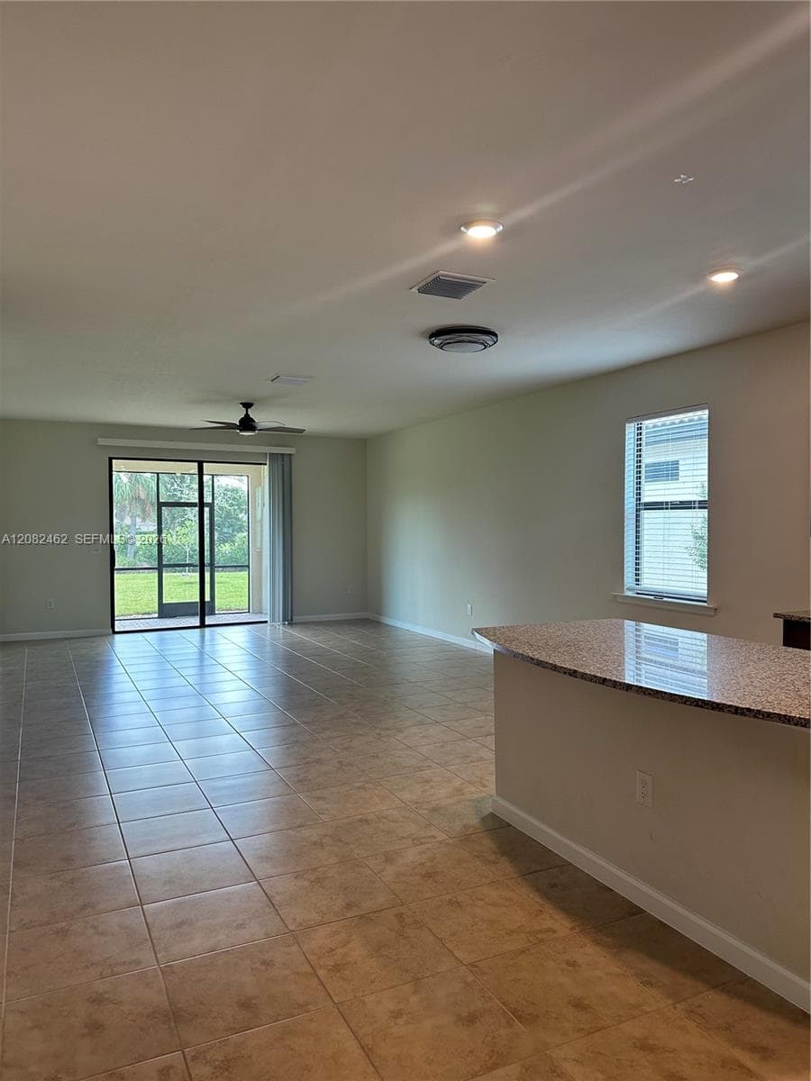 3932 Black Eagle Lane, Fort Myers, FL 33966 photo 9