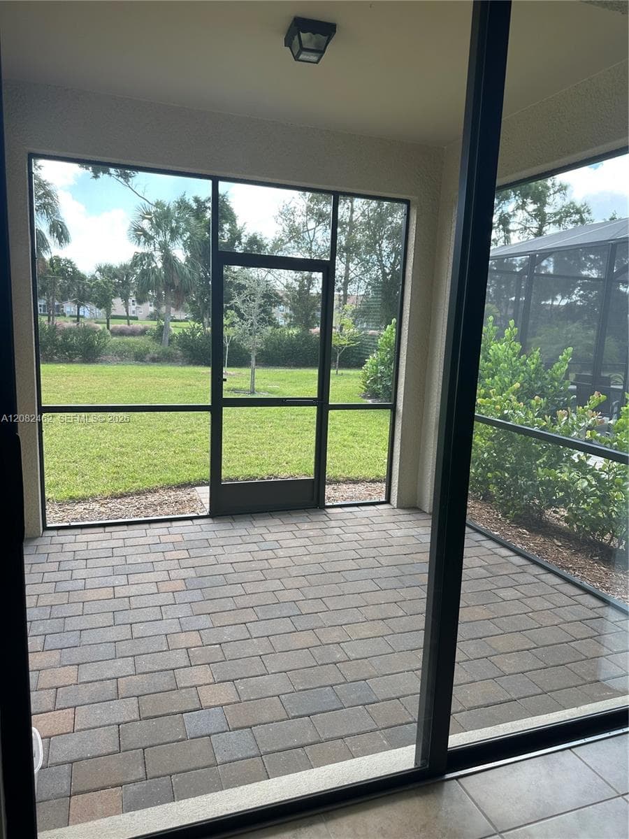 3932 Black Eagle Lane, Fort Myers, FL 33966 photo 11