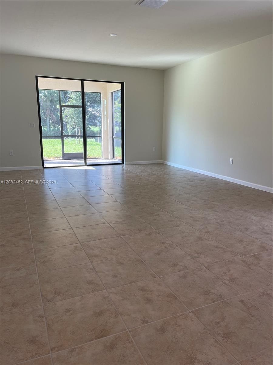 3932 Black Eagle Lane, Fort Myers, FL 33966 photo 8