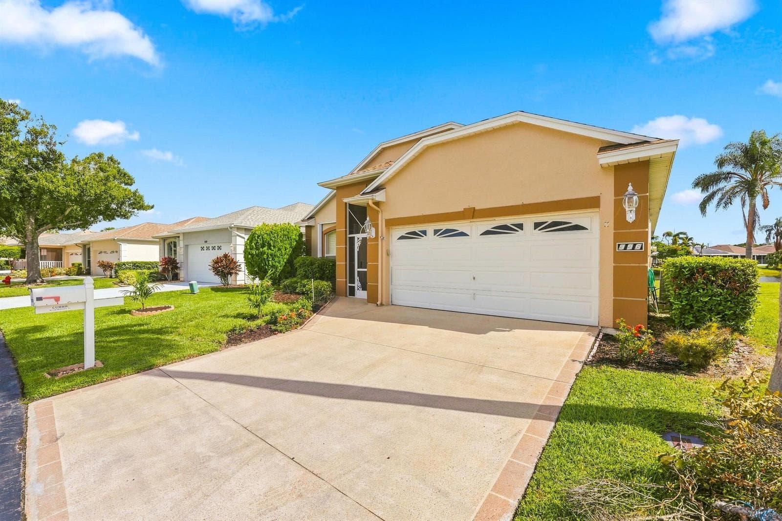 996 NW Tuscany Drive, Port St. Lucie, FL 34986 photo 2