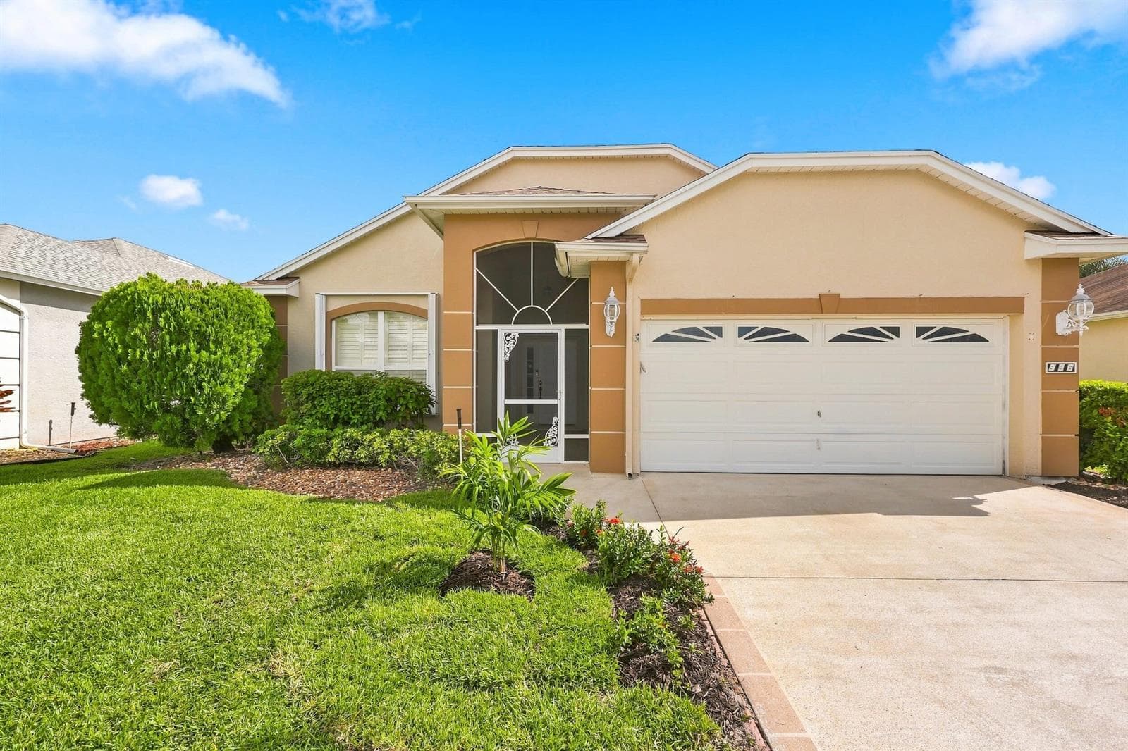 996 NW Tuscany Drive, Port St. Lucie, FL 34986