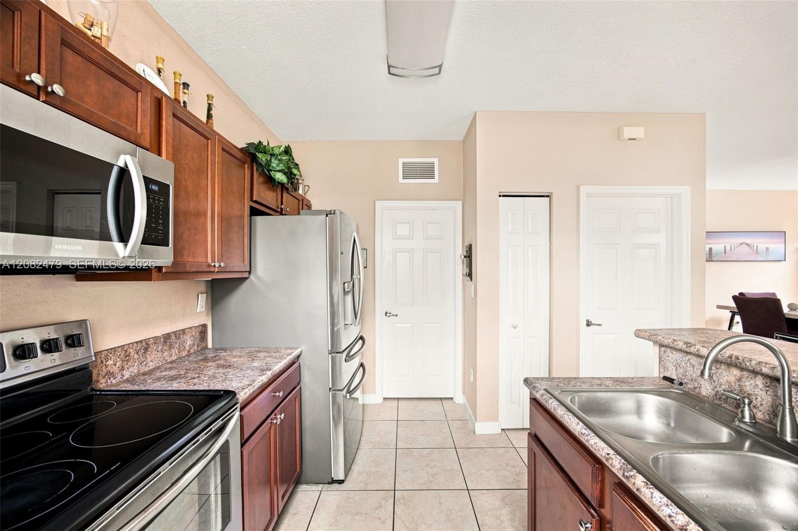 2300 NE 3rd Ct, Homestead, FL 33033 photo 12