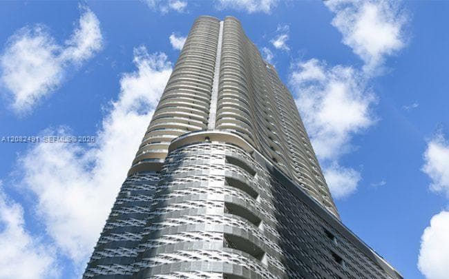 1000 Brickell Plaza # 2406, Miami, FL 33131