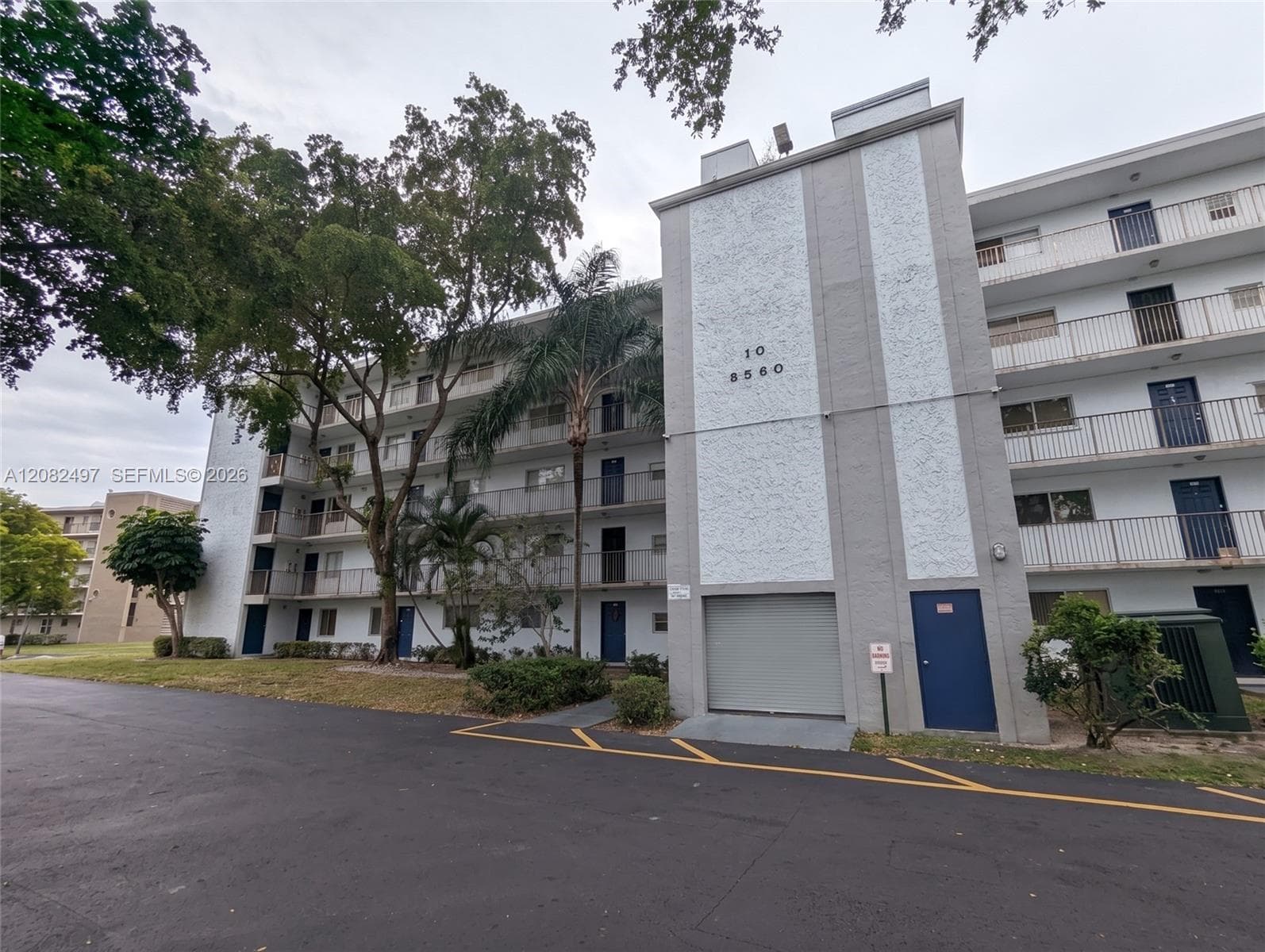 8560 N Sherman Cir # 308, Miramar, FL 33025