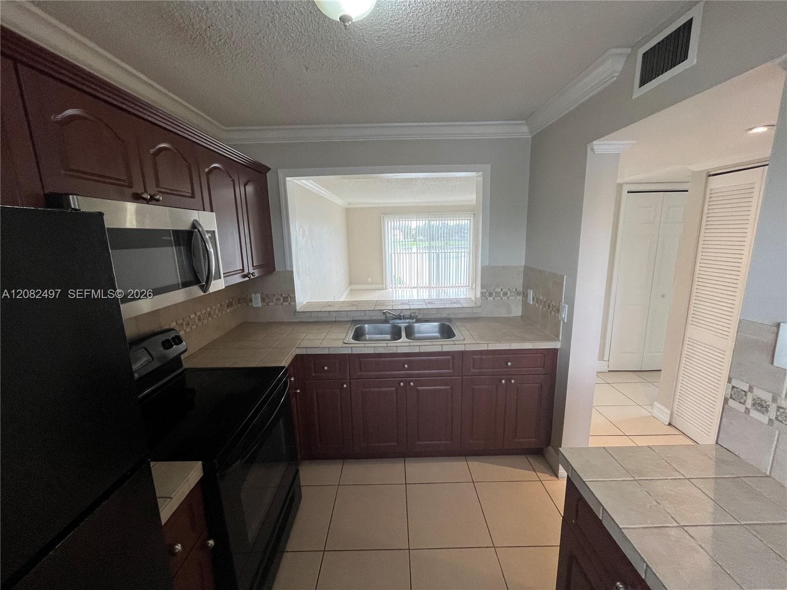 8560 N Sherman Cir # 308, Miramar, FL 33025 photo 4