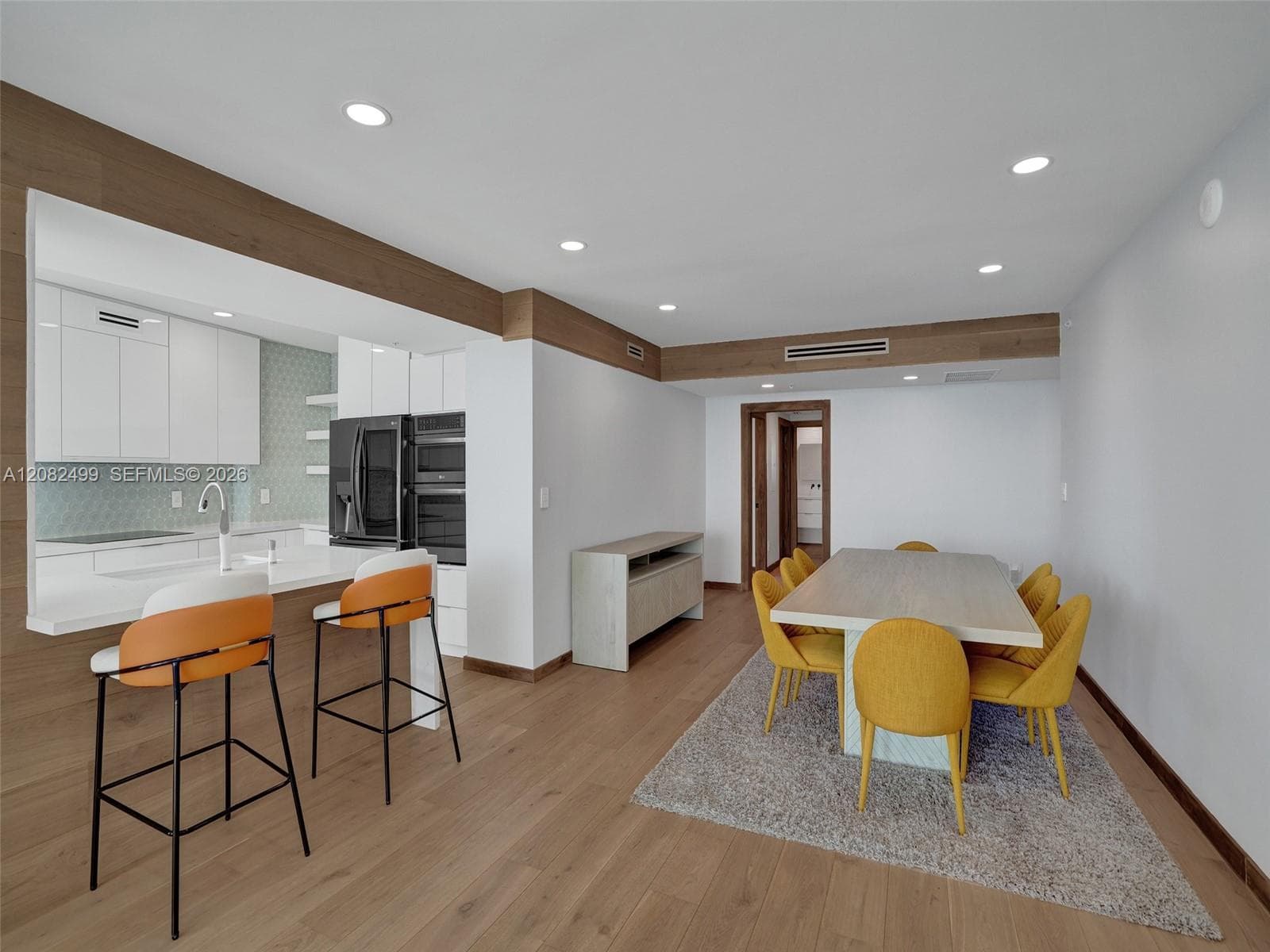 325 S Biscayne Blvd # 1423, Miami, FL 33131 photo 10