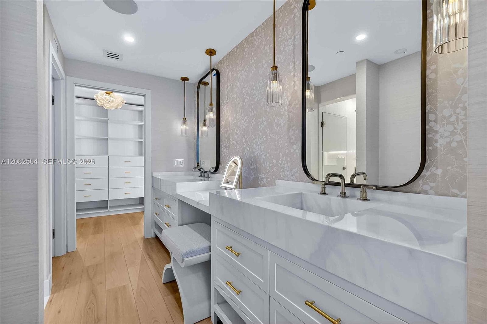 700 NE 24th St # 3007, Miami, FL 33137 photo 5