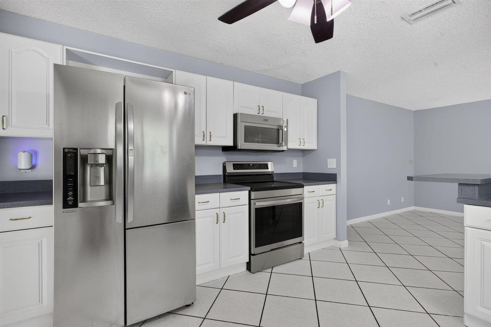 3731 NW 99th Avenue, Coral Springs, FL 33065 photo 4