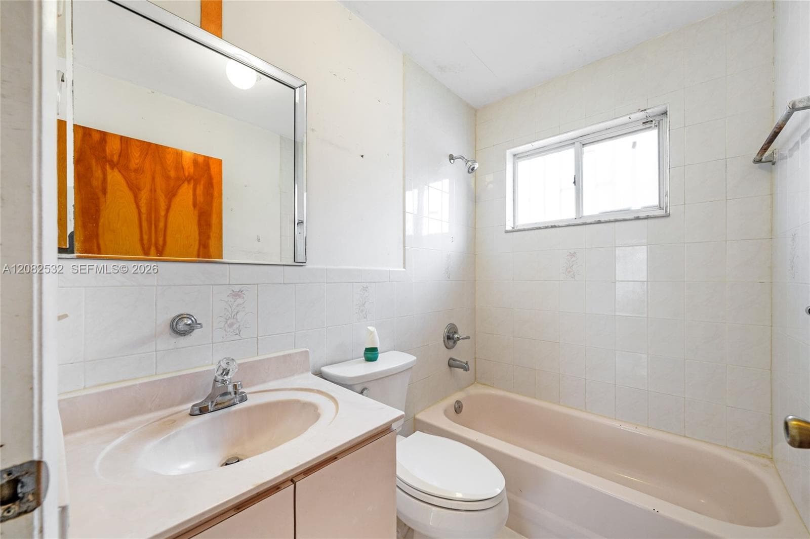 7627 W 34th Ct, Hialeah, FL 33018 photo 13