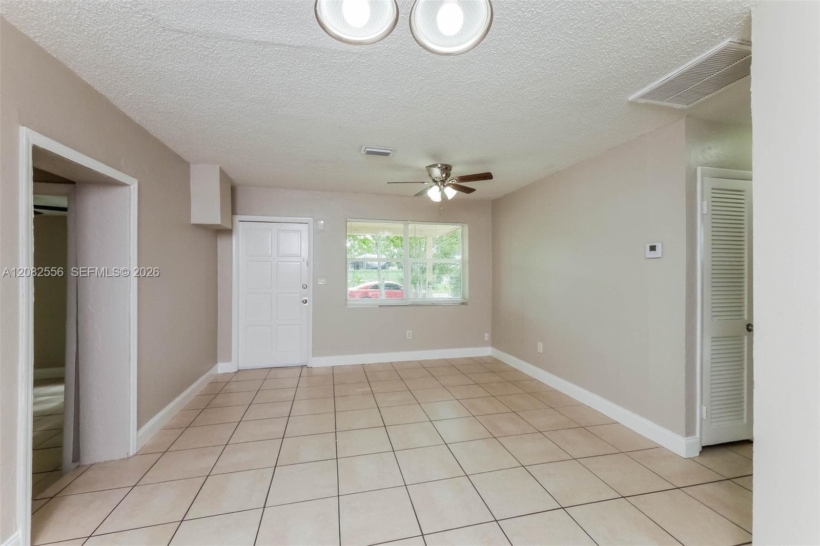 4531 NE 5th Ave, Pompano Beach, FL 33064 photo 2