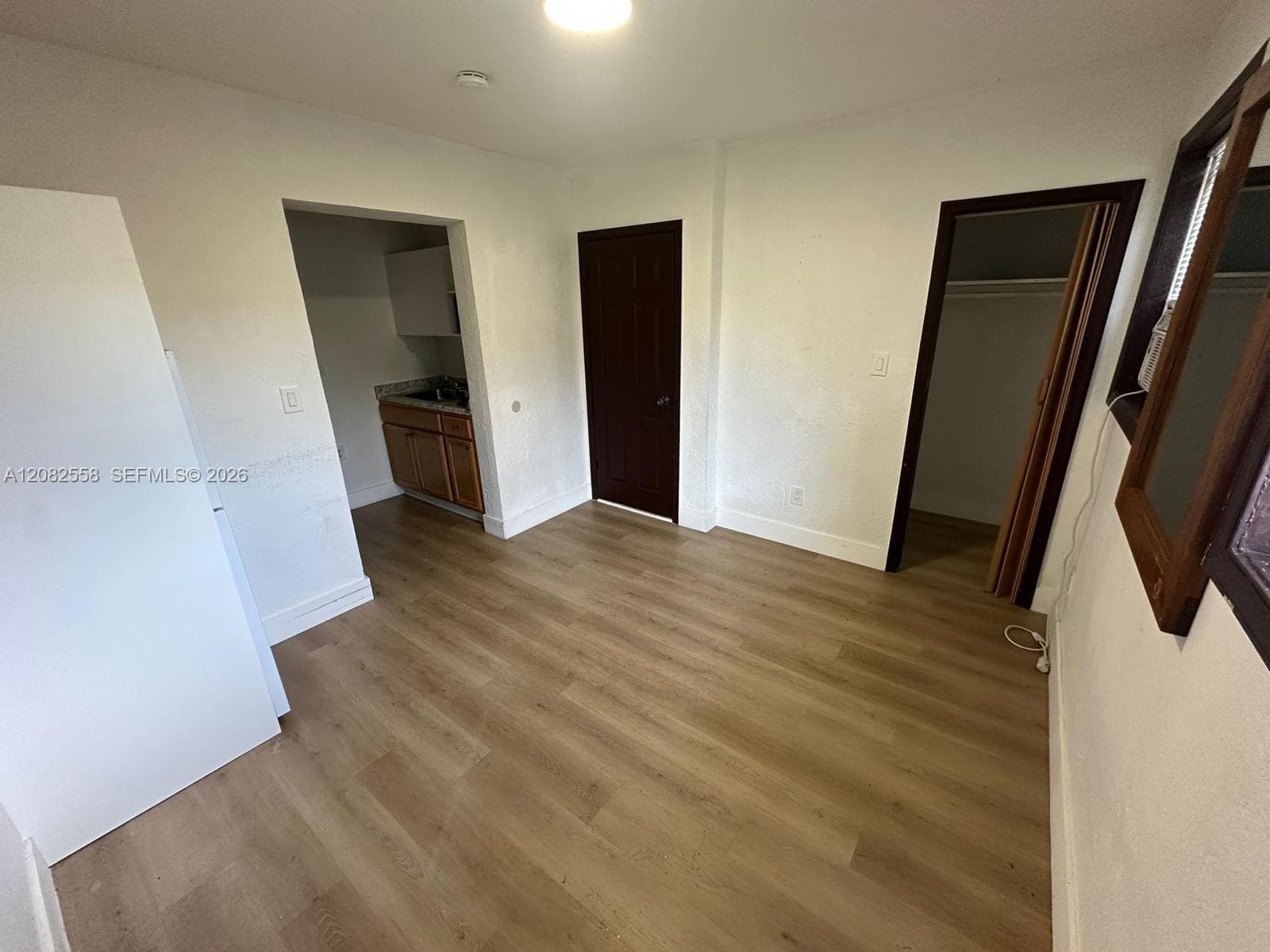 785 NW 96th St # 2, Miami, FL 33150 photo 2