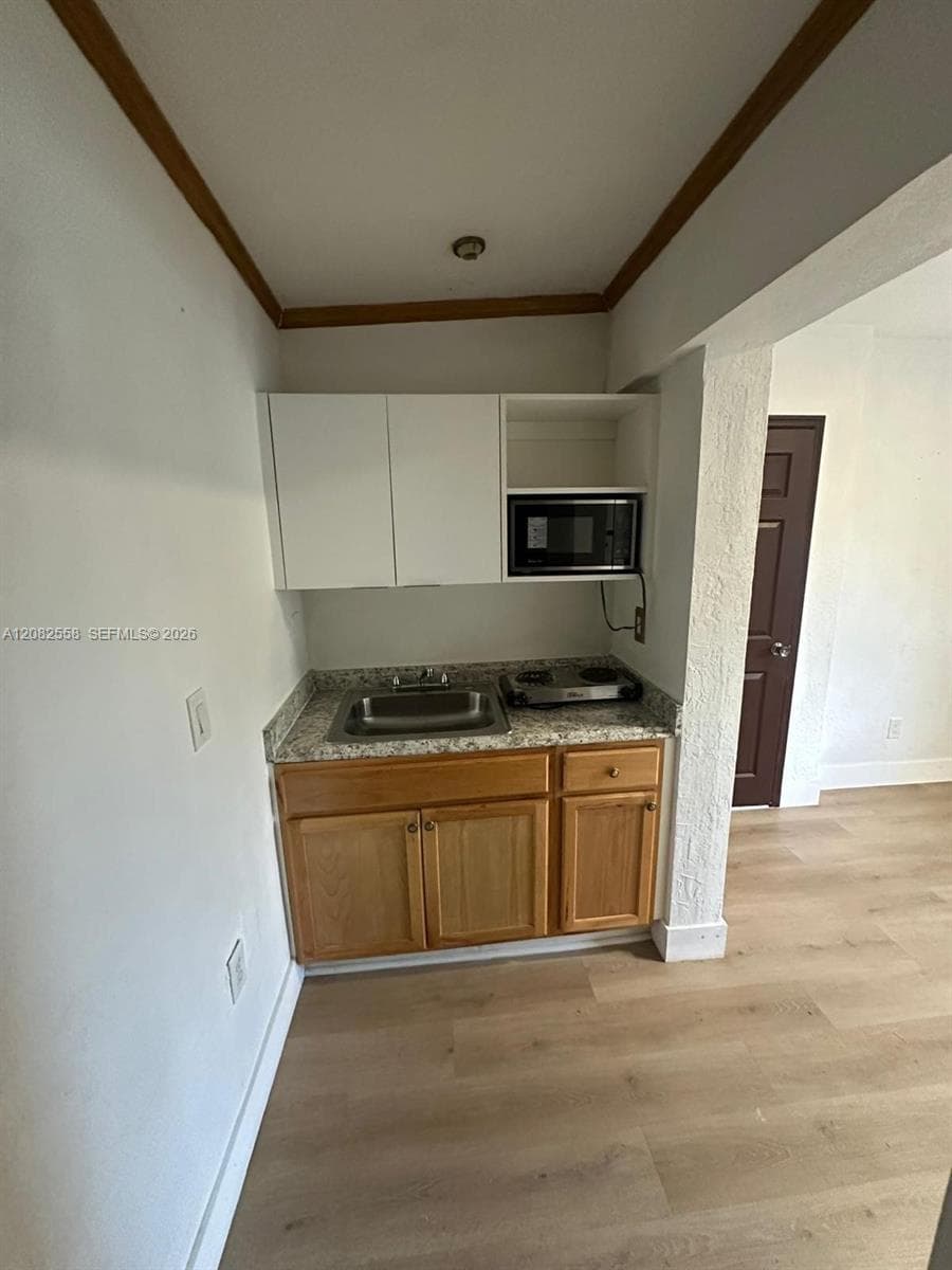 785 NW 96th St # 2, Miami, FL 33150 photo 11