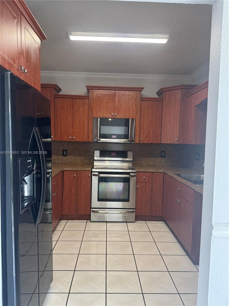 8380 NW 103rd St # 105G, Hialeah Gardens, FL 33016 photo 3