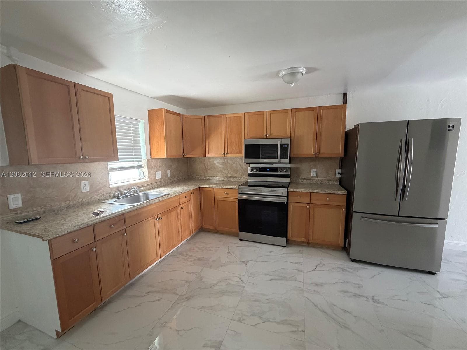 4265 NW 5th Ave # 0, Oakland Park, FL 33309 photo 8