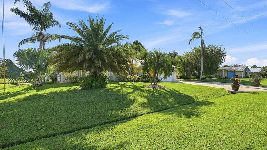 1863 SE Bowie Street, Port St. Lucie, FL 34952 photo 5